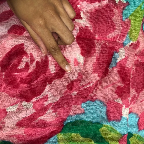 🌺Lilly Pulitzer Scarf in First Impression 🌺 - Picture 2 of 3